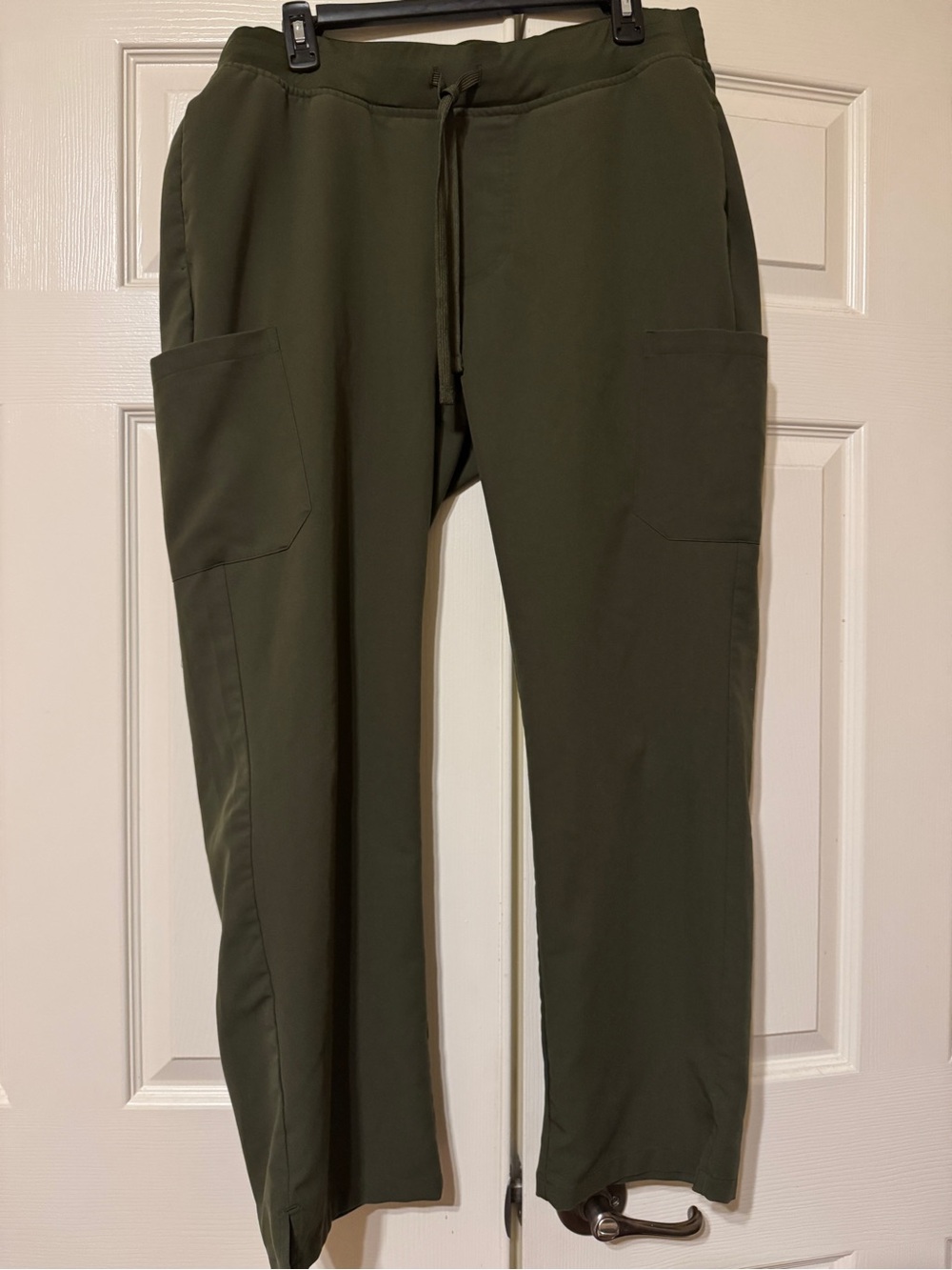 Mandala 9 Pocket Cargo Scrub Pants Olive